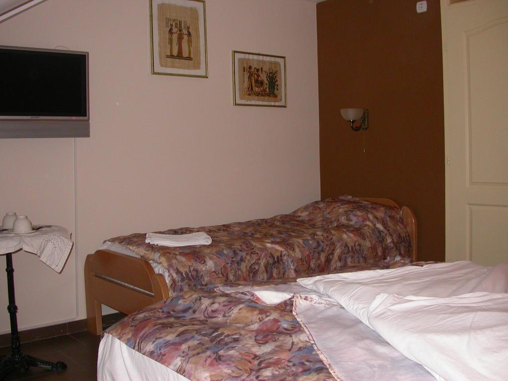 Royal Apartments Nis Quarto foto