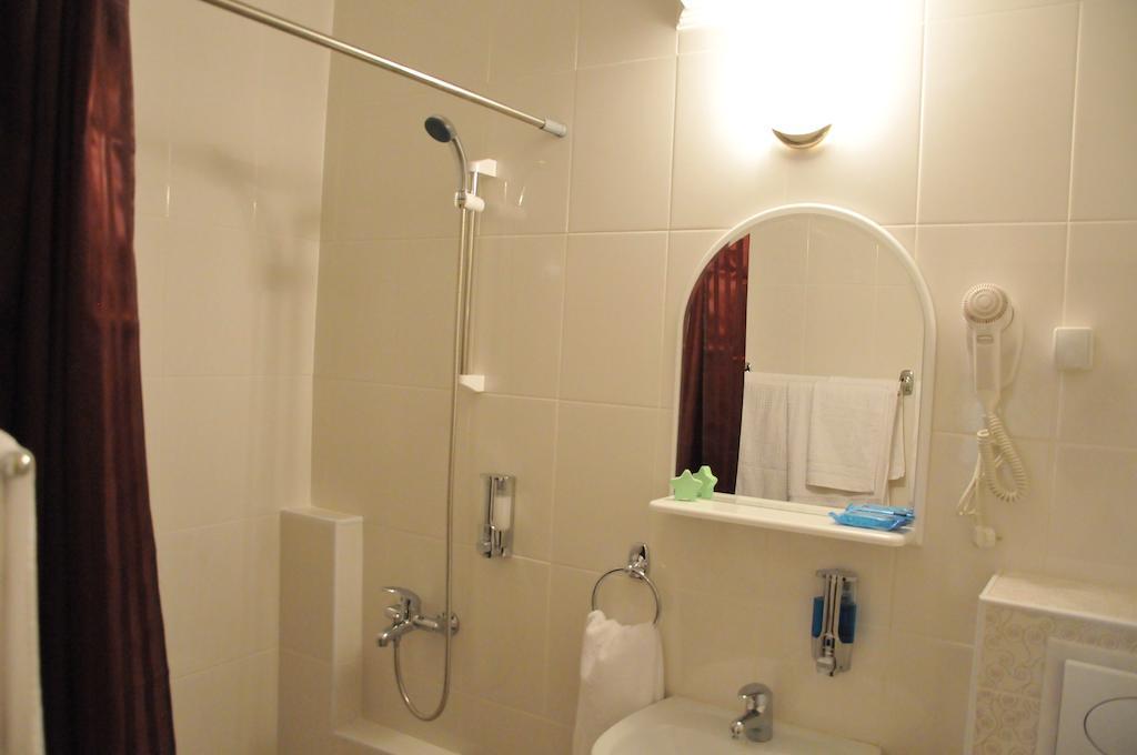 Royal Apartments Nis Quarto foto
